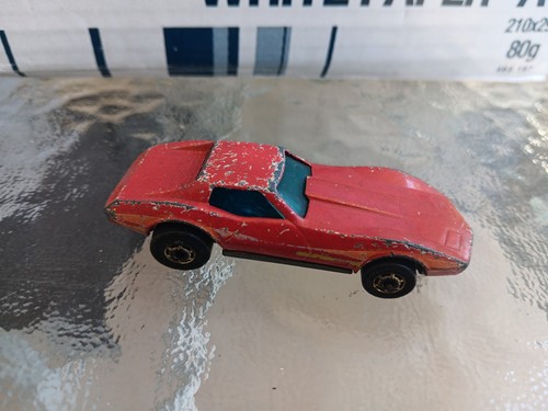 Hot wheels chevrolet - hot, corvette