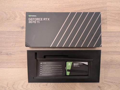 Boîte nvidia geforce rtx - boîte,
