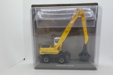 Liebherr A 954 B 1/72 Hachette