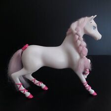Vintage 2009 Mattel Art Deco Home Barbie Horse Statue Figure Toy N5694 