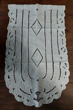 Vintage White Cotton Embroidered Days Curtain