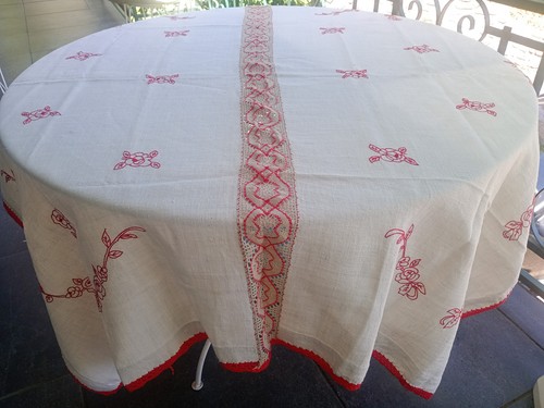Nappe ancienne artisanal