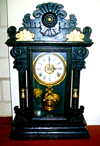 HORLOGE-PENDULE-CARILLON-BOIS