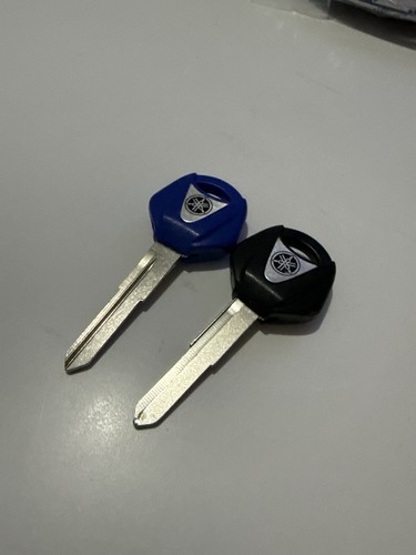 Clé codée noire compatible - codée,