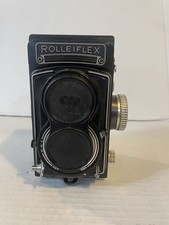 Rolleiflex 3.5T BLACK 6x6 TLR Camera Tessar 75mm f/3.5 Lens- Handle Is Broken