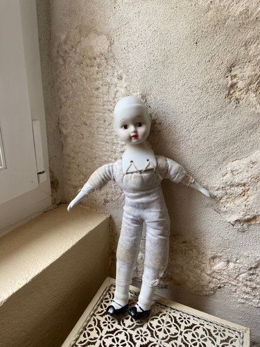 Poupée tête porcelaine - poupée,