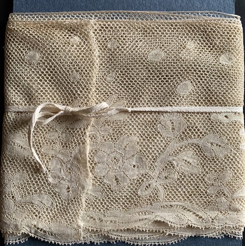 Ancienne dentelle - ancienne,