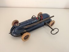 VOITURE DE COURSE ANCIENNE EN