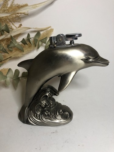 Dolphin shaped gas lighter - gas,