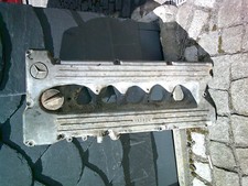 Valve Cover 1100160305 Mercedes M110 280 280E W114 280SE W116 280SL R107 DOHC