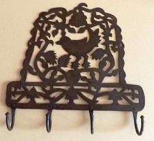 PORTE MANTEAU MURAL  CROCHETS  ET DECOR EN FER FORGE FABRICATION ARTISANALE