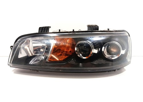 Projecteur phare feu avant