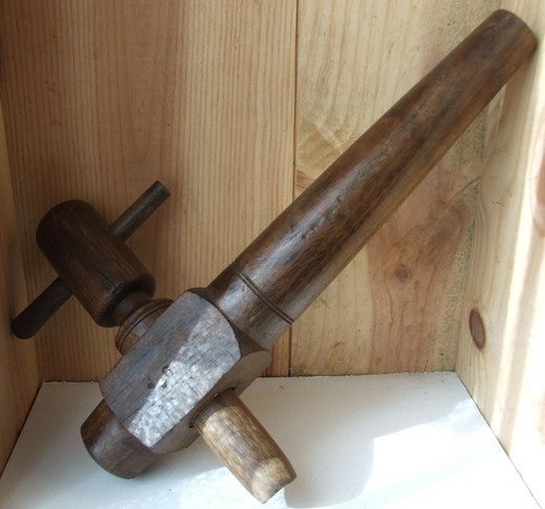 Grand robinet bois 33cm - bois, de
