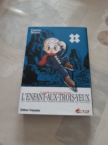 Manga enfant aux trois - manga, l'enfant