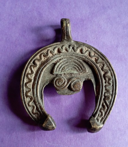 Ancien pendentif lobi bronze - pendentif,