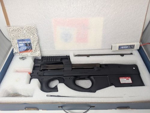 Emg p90 airsoft - x, p90®