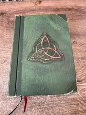 Charmed - The Complete Series (DVD, 2008, Multi-Disc Set Collectible Packaging)