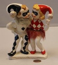 10/10 Sonsco Japan Boy & Girl Harlequin Jesters Fur Skirt & lace Collar Figurine