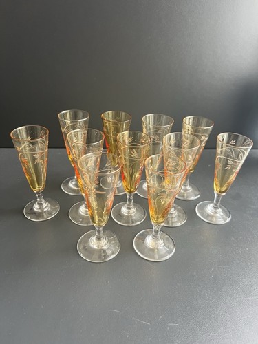 Lot verres liqueur - 11, a
