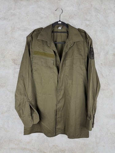 Chemise armée - de, l'armée