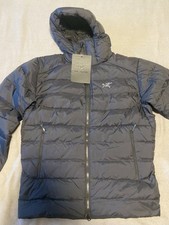 Arc Teryx Doudoune à capuche