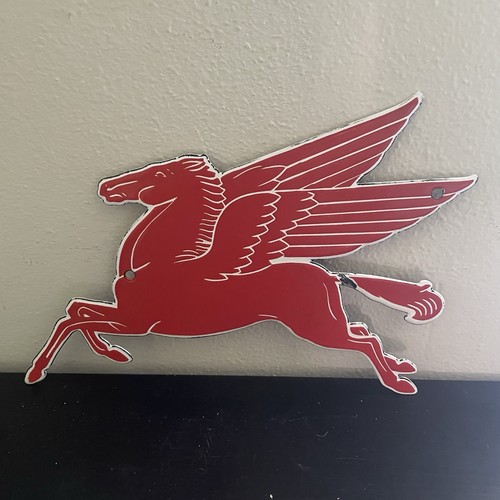 Vintage mobil oil flying red - vintage,