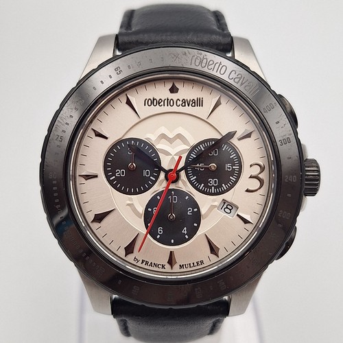 Montre chronographe quartz - à,