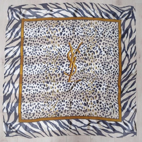 Foulard soie yves saint - yves,