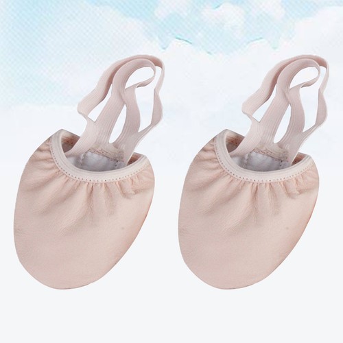 Paire chaussures de danse - chaussures,
