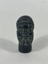 Buste sculpté à la main en