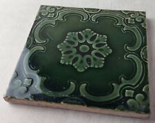 Ancien carrelage, décor relief, Mosaik Villeroy & Boch