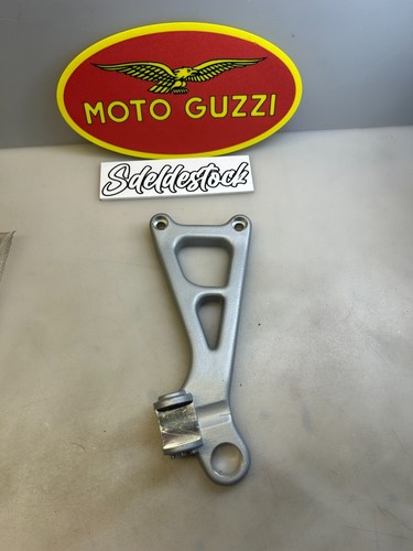 Platine passager droite moto - platine,