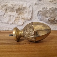 Boule escalier pomme - de, pin