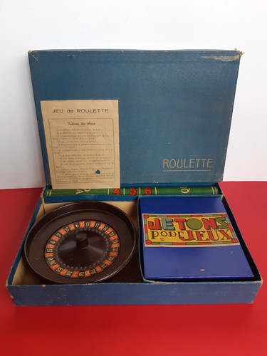 Ancien coffret cartonné jeu