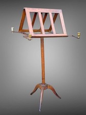 PUPITRE A MUSIQUE / LUTRIN DE