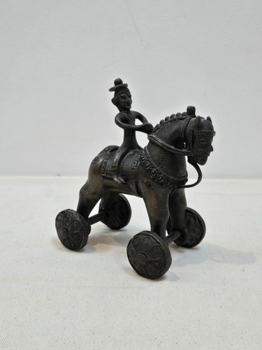 Ancien jouet cheval - , temple