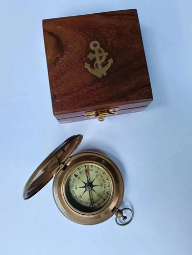 Ancienne boussole laiton - ancienne,