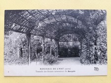 Old postcard La ROSERAIE in L'HAY les ROSES Arnelle des ROSIERS Sarmenteux du BENGALE