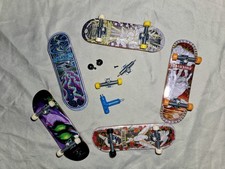 Tech Deck Skateboards Fingerboards Lot Of 5 As Pictured 4 Complete