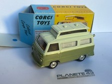 CORGI TOYS 420 FORD THAMES AIRBORNE CARAVAN 1/43