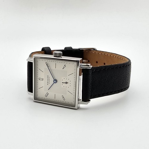 Nomos tetra montre - tetra,