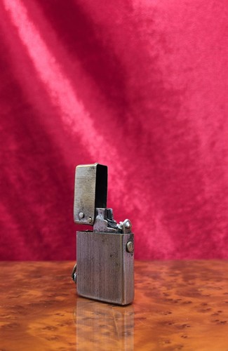 Rare briquet ancien - rare,