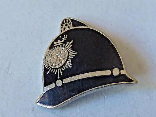 Pin pins badge - pins, police