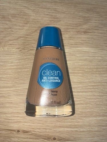 565 tawny cover - tawny, clean
