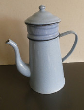 Ancienne cafetière émaillée BLEU moucheté - Très bon état.