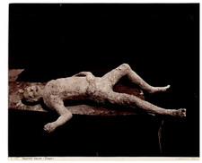 Sommer, Italy, Pompeii, Vesuvius, Human Body Discovered in Pompeii Original Vintage