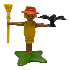 sympa  personnage épouvantail