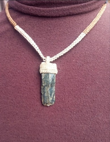 Collier macramé silex taillé - collier,