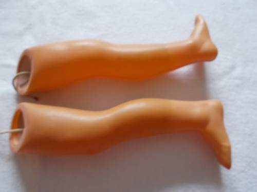 Jambes pour poupee monique - jambes,