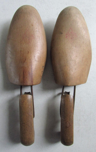 Paire anciens embauchoirs - paire, en